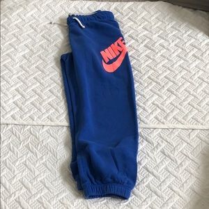 Nike cropped sweats